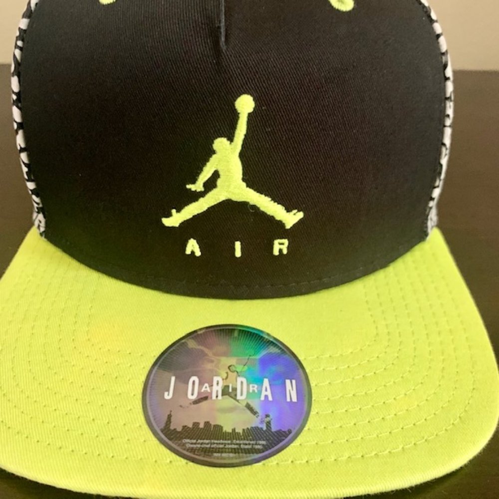 FINAL MARKDOWN!  Air Jordan Jumpman Flat-Rim Hat
